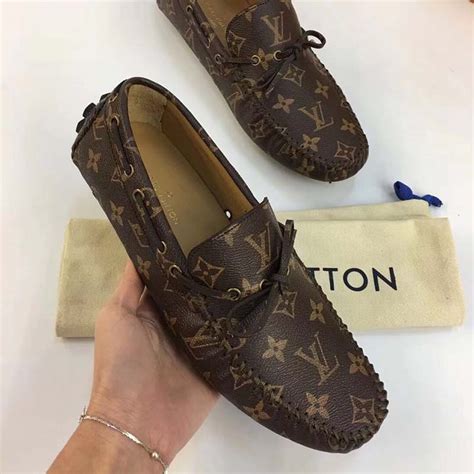 louis vuitton moccasins price|louis vuitton leather shoes men.